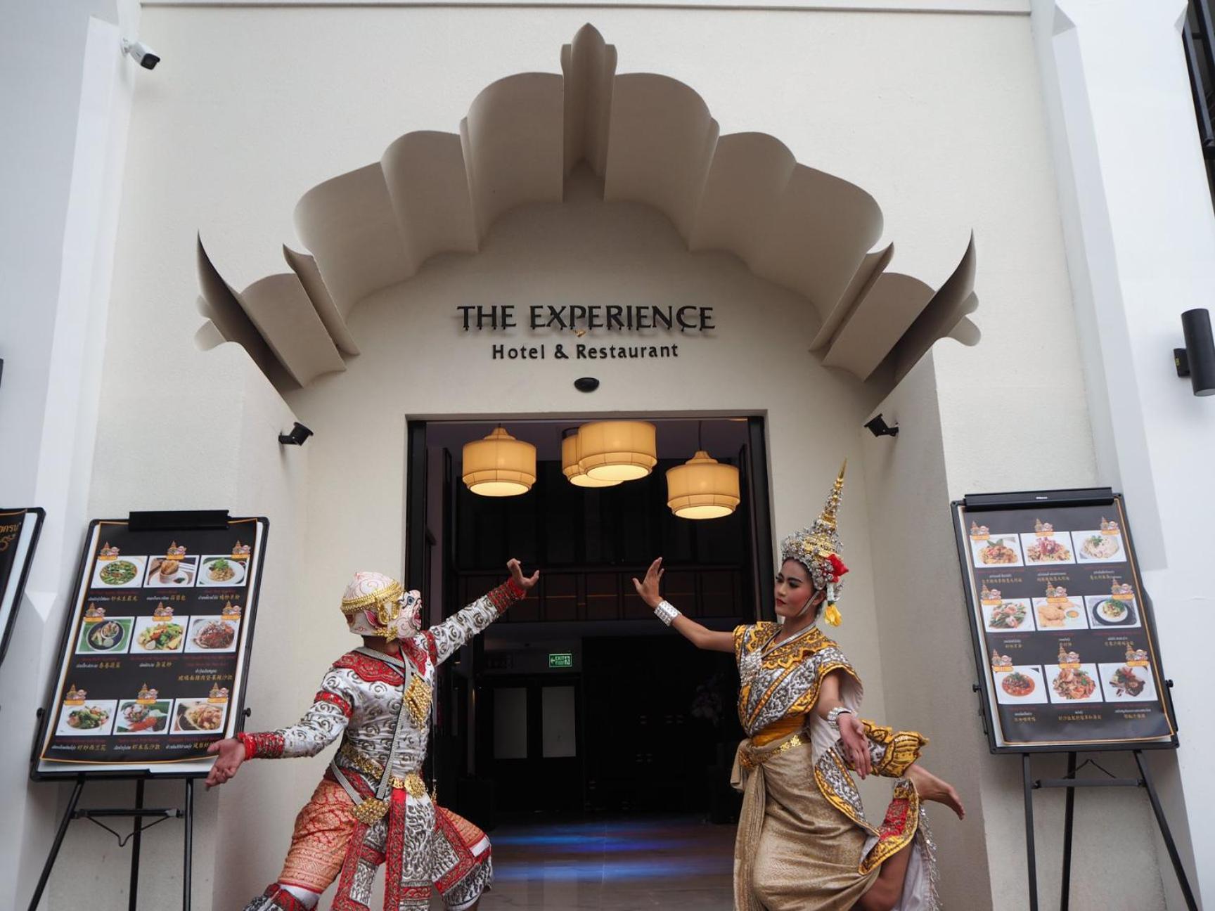 Отель The Experience Walking Street Чиангмай Экстерьер фото